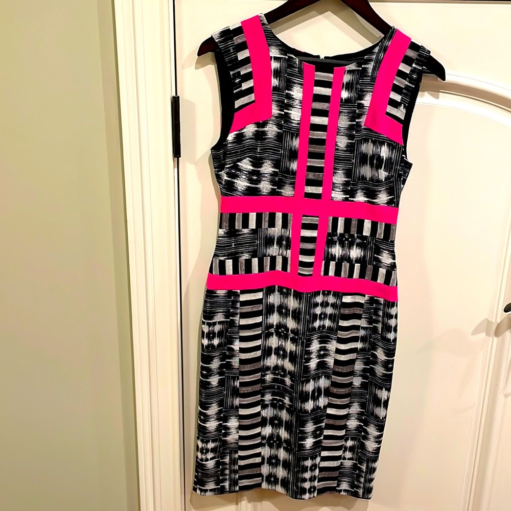 BCBG Max Azria Dress. Size 4. Never worn. Black, white, and pink.